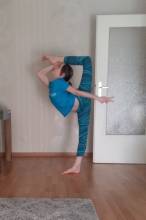 Heimtraining, Abteilung RSG: Selina (11 Jahre) beim Heimtraining. | (c) Familie Minossenko