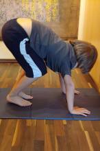 Heimtraining, Abteilung Turnen: Mama-Sohn-Workout Teil 6 | (c) Michaela Schoof