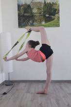 Heimtraining, Abteilung RSG: Eva (10 Jahre) ist sehr einfallsreich. | (c) Familie Eberts